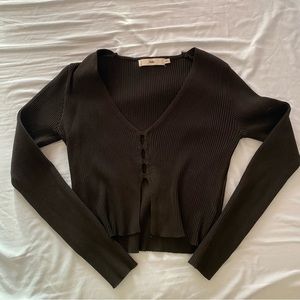 ADIKA Black Long Sleeve Crop Top